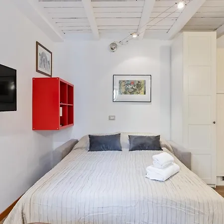 Joivy Beautiful For 2 Near Sempione Park Milan