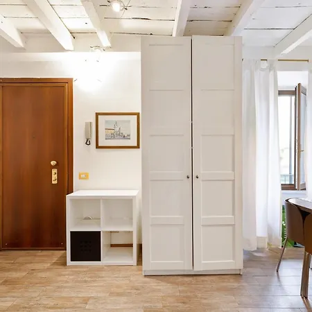Apartment Joivy Beautiful For 2 Near Sempione Park *